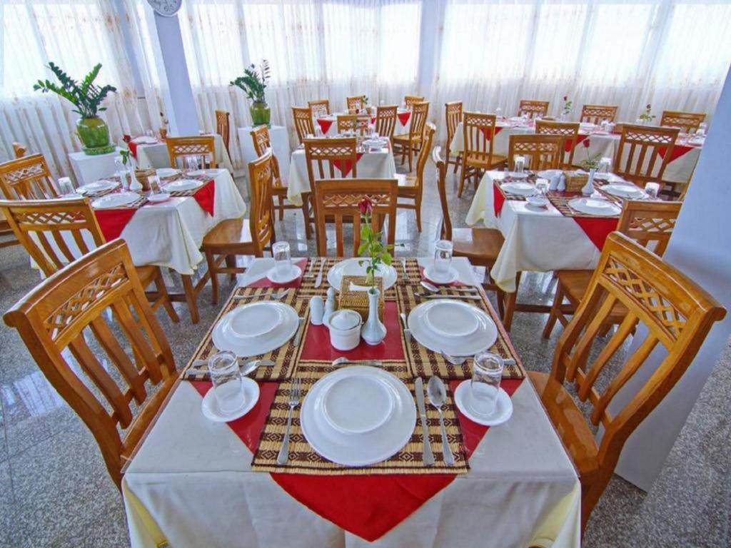 Hotel G-Seven Mandalaj Kültér fotó
